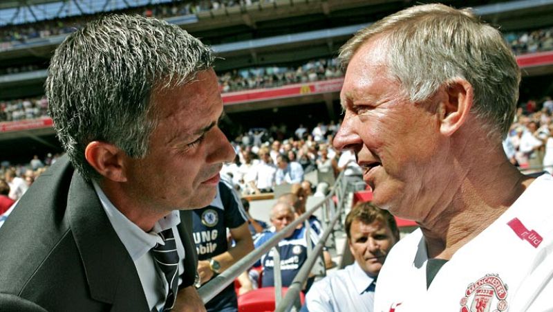 La retirada del veterano Alex Ferguson como entrenador del Manchester United dejará vacante por primera vez en 26 años el banquillo de uno de los clubes más prestigiosos de Europa, para el que se barajan nombres como el del escocés David Moyes, el po