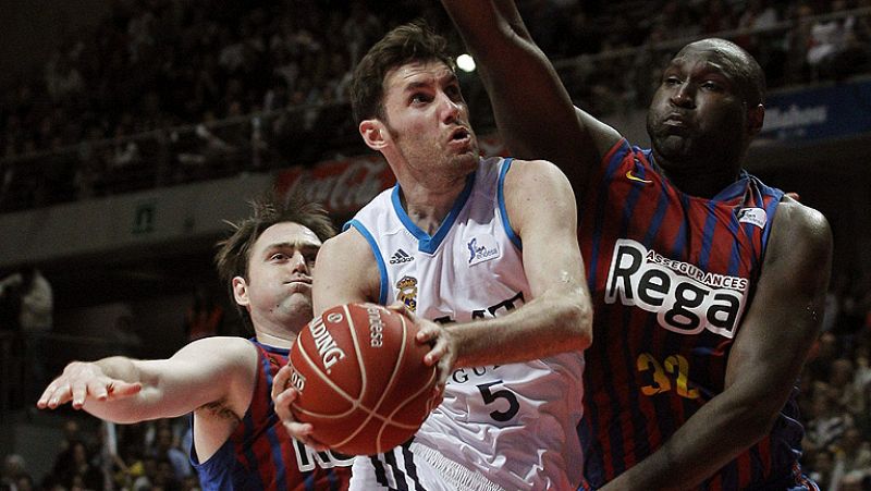 Con los cuatro equipos que disputarán la Final Four en Londres, la fase final de la Euroliga calienta motores con un interesantísimo Barcelona Regal - Real Madrid en semifinales.