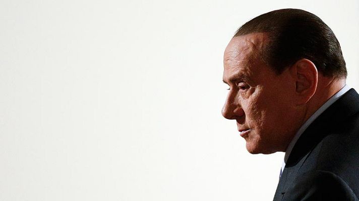 Telediario 1 - Confirman sentencia a Berlusconi