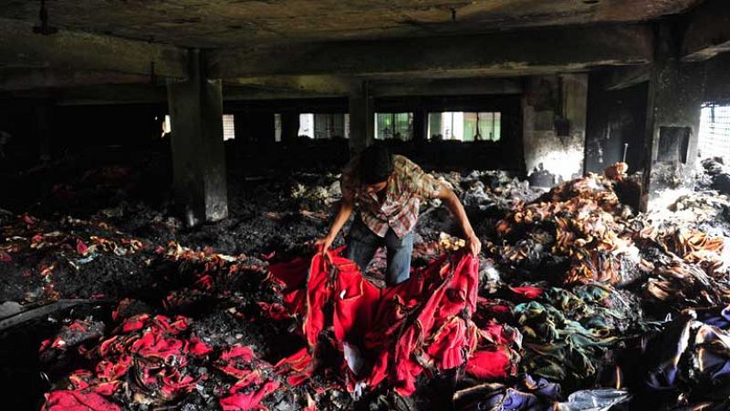 En Bangladesh, un incendio en un taller textil causa al menos 8 muertos