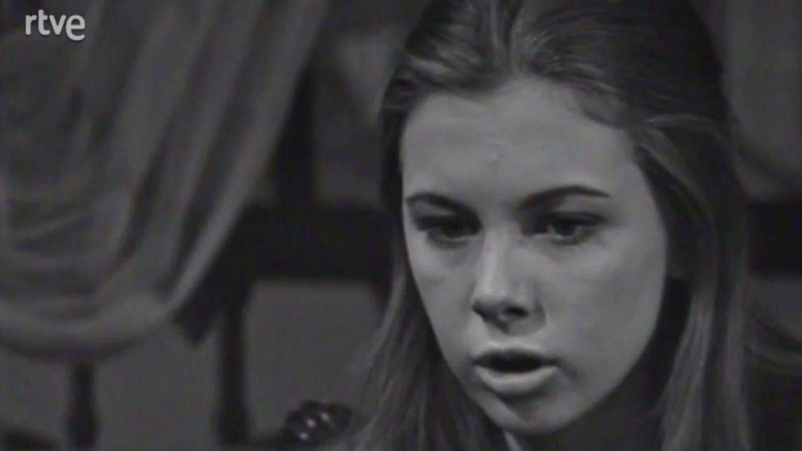 Entre visillos - Capítulo 15