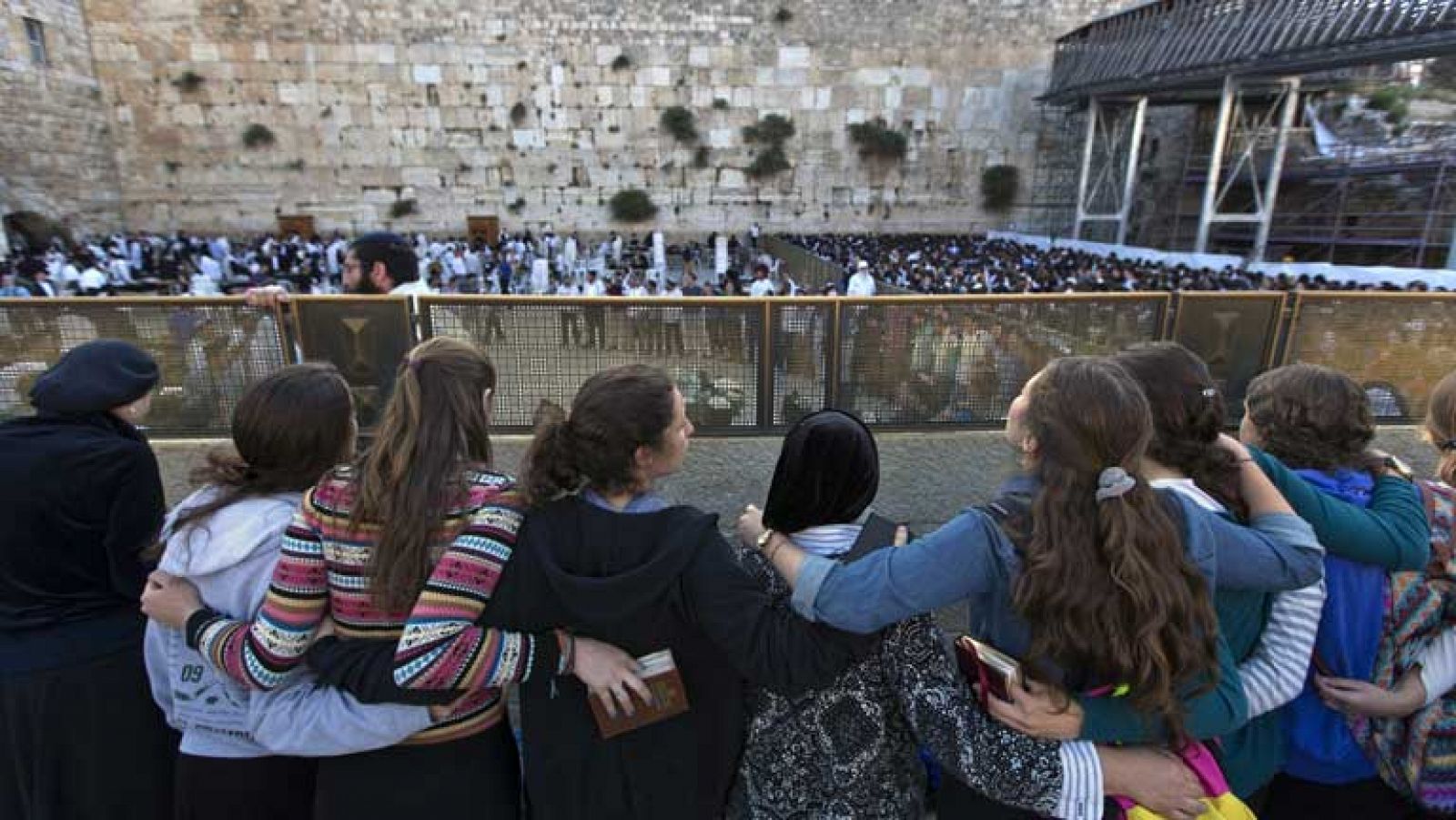 Incidentes en el muro de las lamentaciones entre judíos y ultraortodoxos