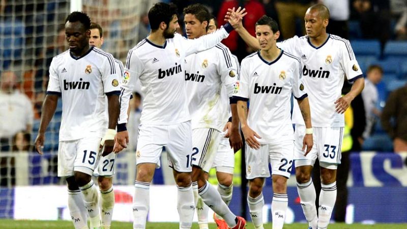 El entrenador del Real Madrid, José Mourinho, ha citado a  Cristiano Ronaldo para el partido ante el RCD Espanyol, que tendrá  lugar esta noche (22.00 horas) en Cornellá-El Prat, además de  recuperar a Pepe para la causa tras su ausencia, por decisió