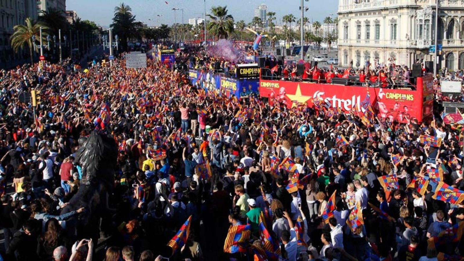 Telediario 1: Diario de una plantilla celebrando la Liga | RTVE Play