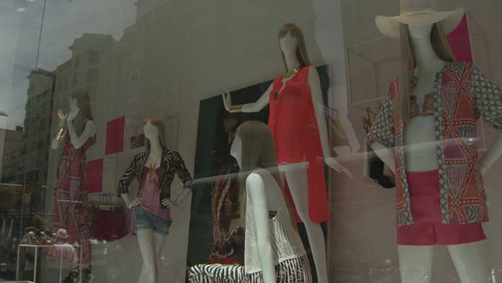 En un taller de pedagogos recomiendan qué poner a los niños frente al espejo