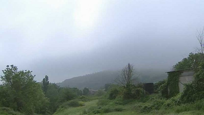 Chubascos o tormentas que pueden ser localmente fuertes en el nordeste