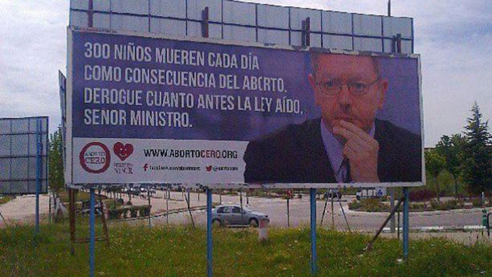 'Dercho a Vivir' pide a Gallardón que "borre" la actual ley del aborto - Informativo 24h | Ver