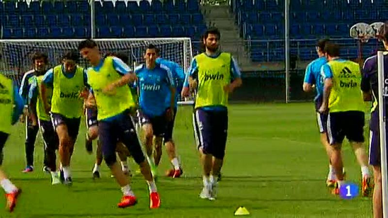 Özil, novedad en el entrenamiento del Real Madrid