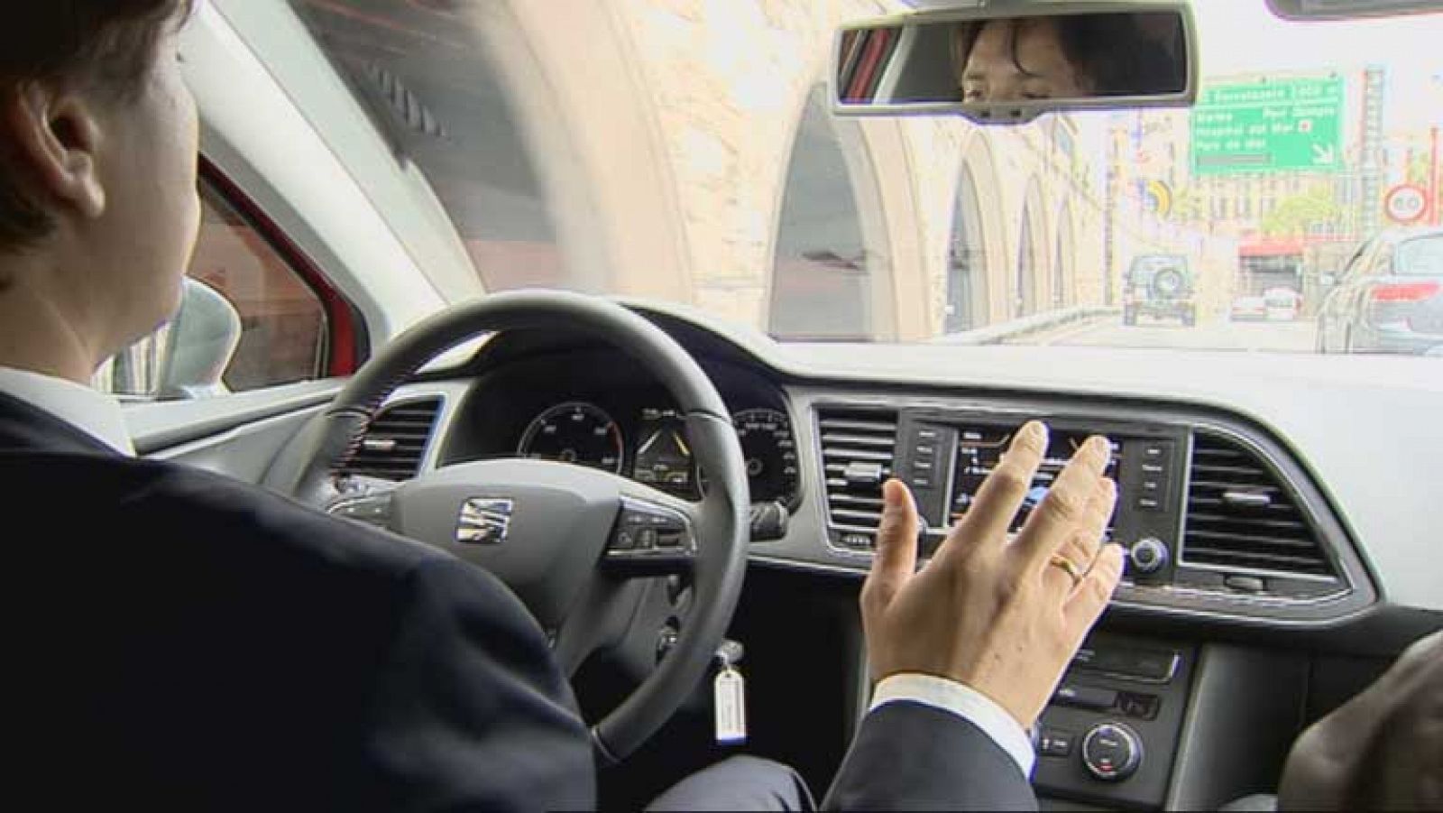 Los coches incorporan cada vez más sistemas inteligentes