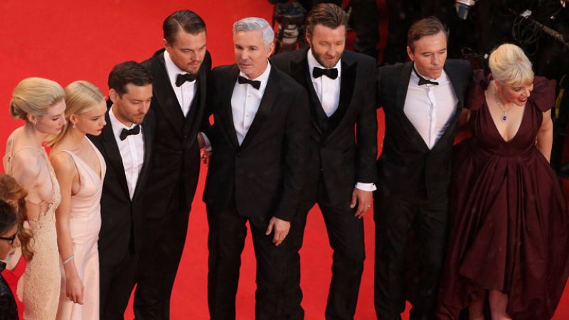 Alfombra roja de lujo en el primer día del Festival de Cannes
