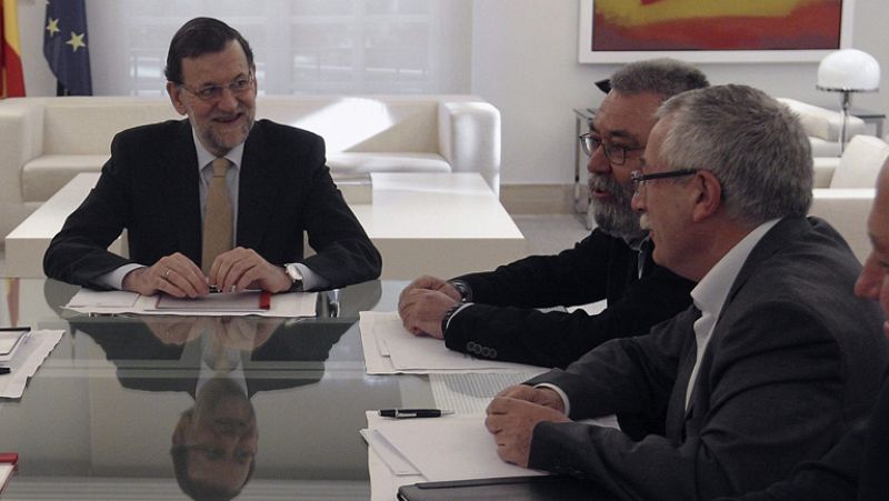 Rajoy niega un gran pacto, pero destaca la unidad de acción con los agentes sociales en Europa