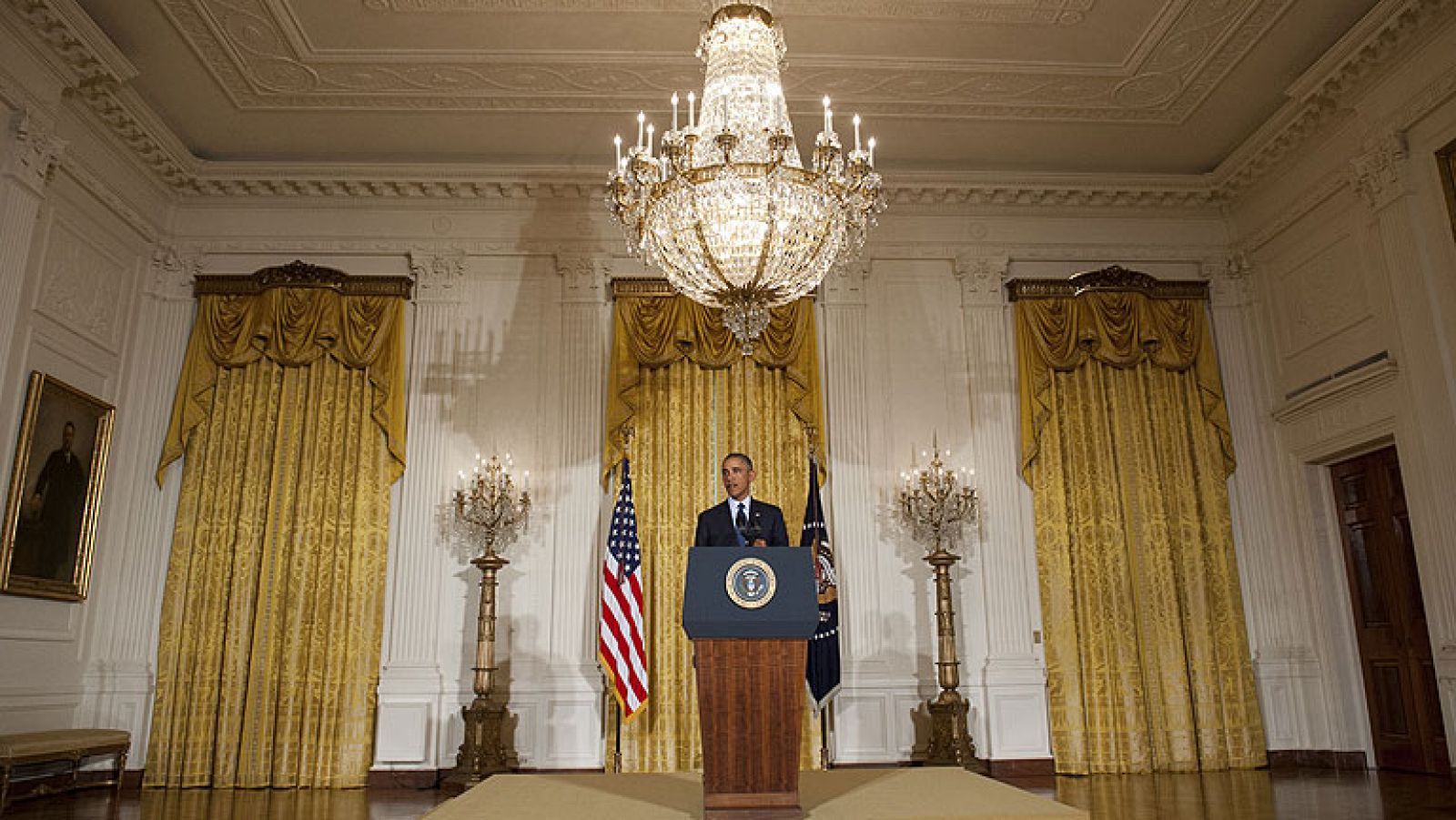 Telediario 1: Barack Obama anuncia la dimisión del director de la agencia tributaria de EE.UU. | RTVE Play