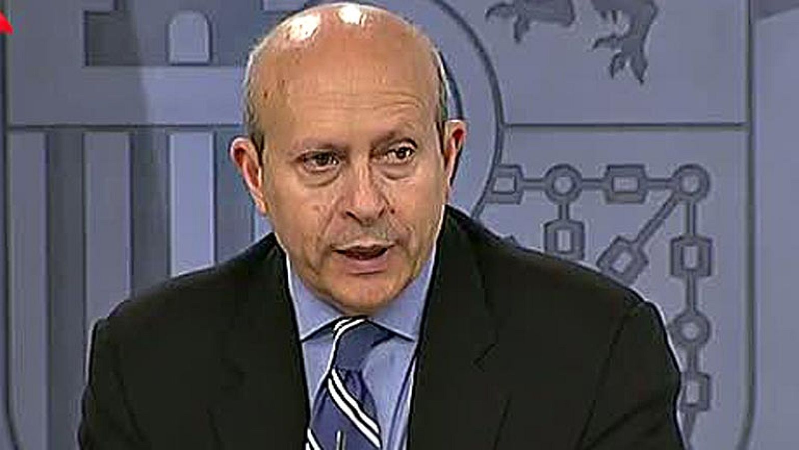 El Gobierno aprueba la reforma educativa del ministro Wert - Informativo 24h | Ver