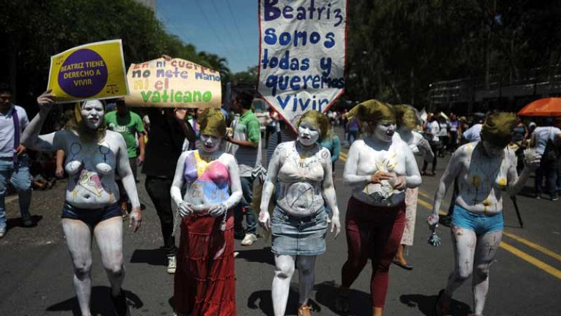 Aborto polémico en El Salvador