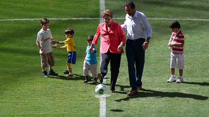 Informativo 24h - Inaugurado el Estadio Nacional de Brasilia