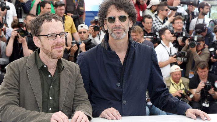Telediario 1 - Una película pequeña de los Coen