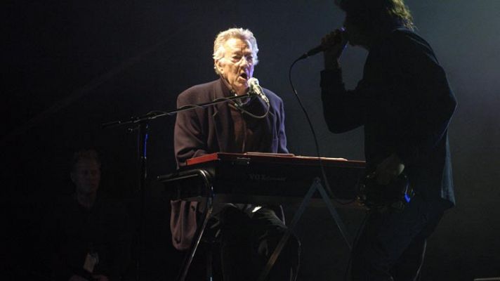 Muere Ray Manzarek, cofundador de The Doors