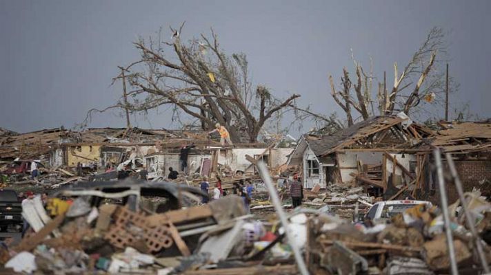 Tornado azota Oklahoma City 