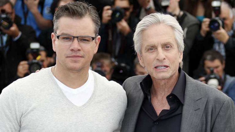 Michael Douglas y Matt Damon presentan en Cannes la nueva película de Steven Soderbergh
