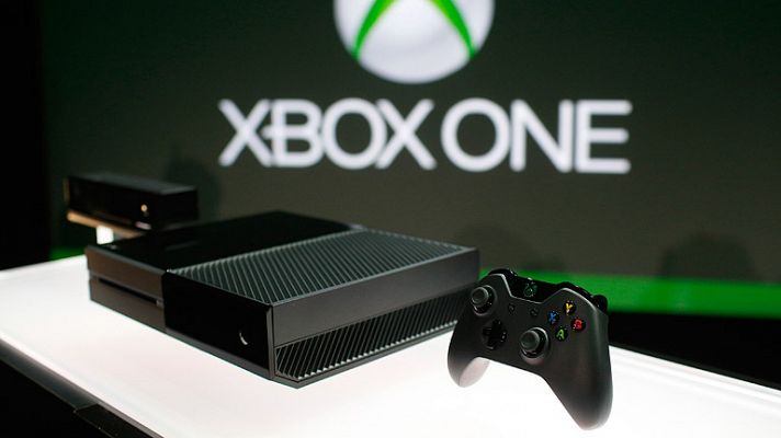 Telediario 1 - Nueva consola Xbox One