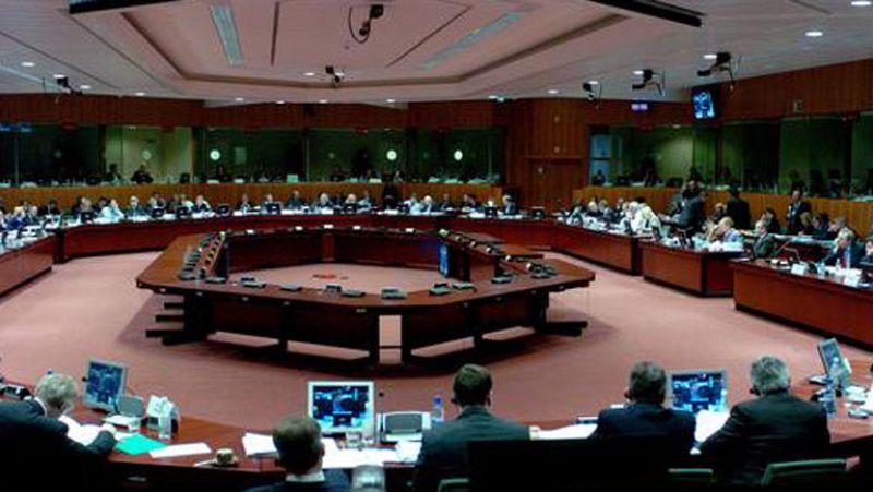 Los Veintisiete tratan de cerrar el agujero de un billón de euros que les deja cada año el fraude fiscal