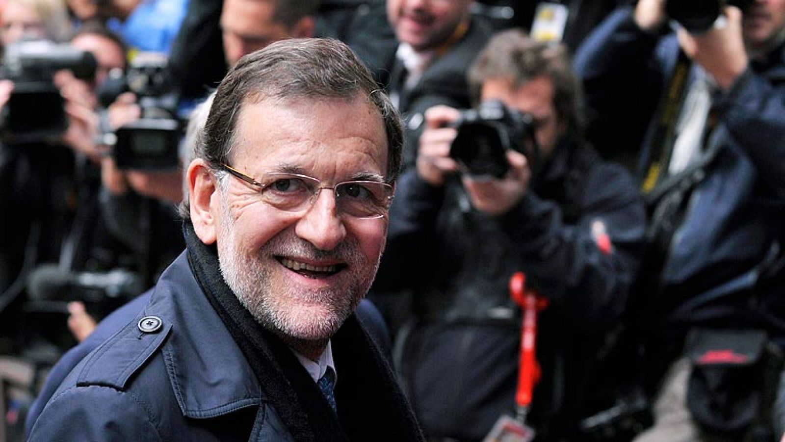 Informativo 24h: Rajoy: "No va a encontrarme en ninguna polémica con Aznar" | RTVE Play