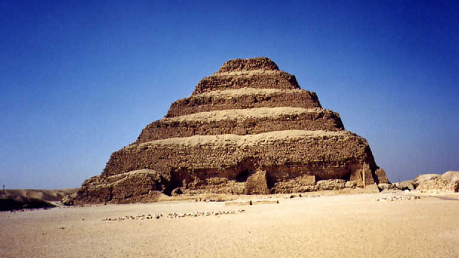 Docufilia - Salvar la pirámide más antigua de Egipto