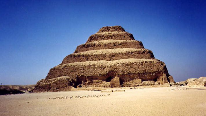 Salvar la pirámide más antigua