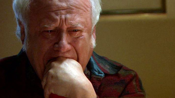 Cuéntame cómo pasó - Miguel y Paquita, unidos (Cap. 253)