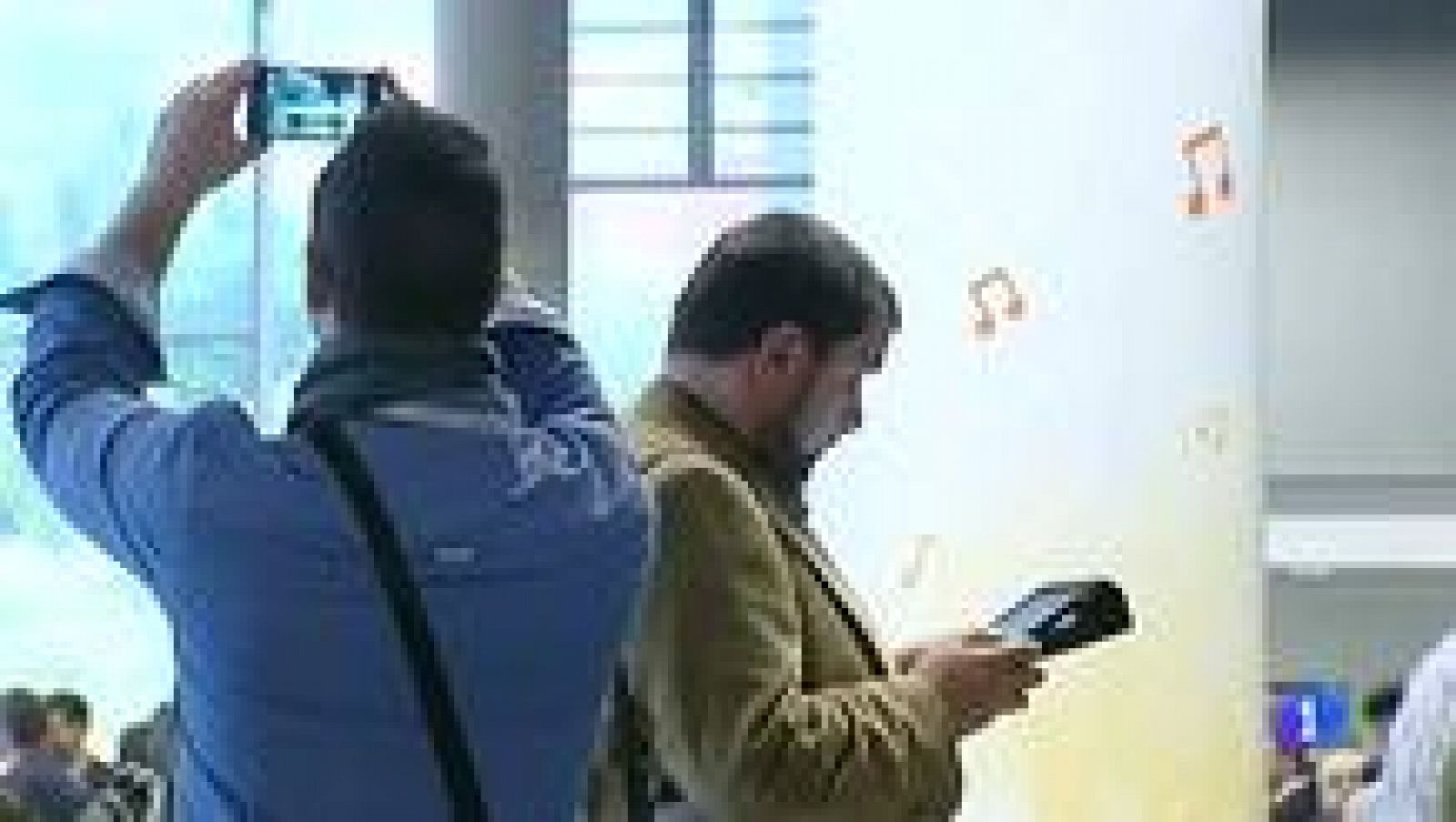 Del móvil inteligente al móvil obediente | Ver