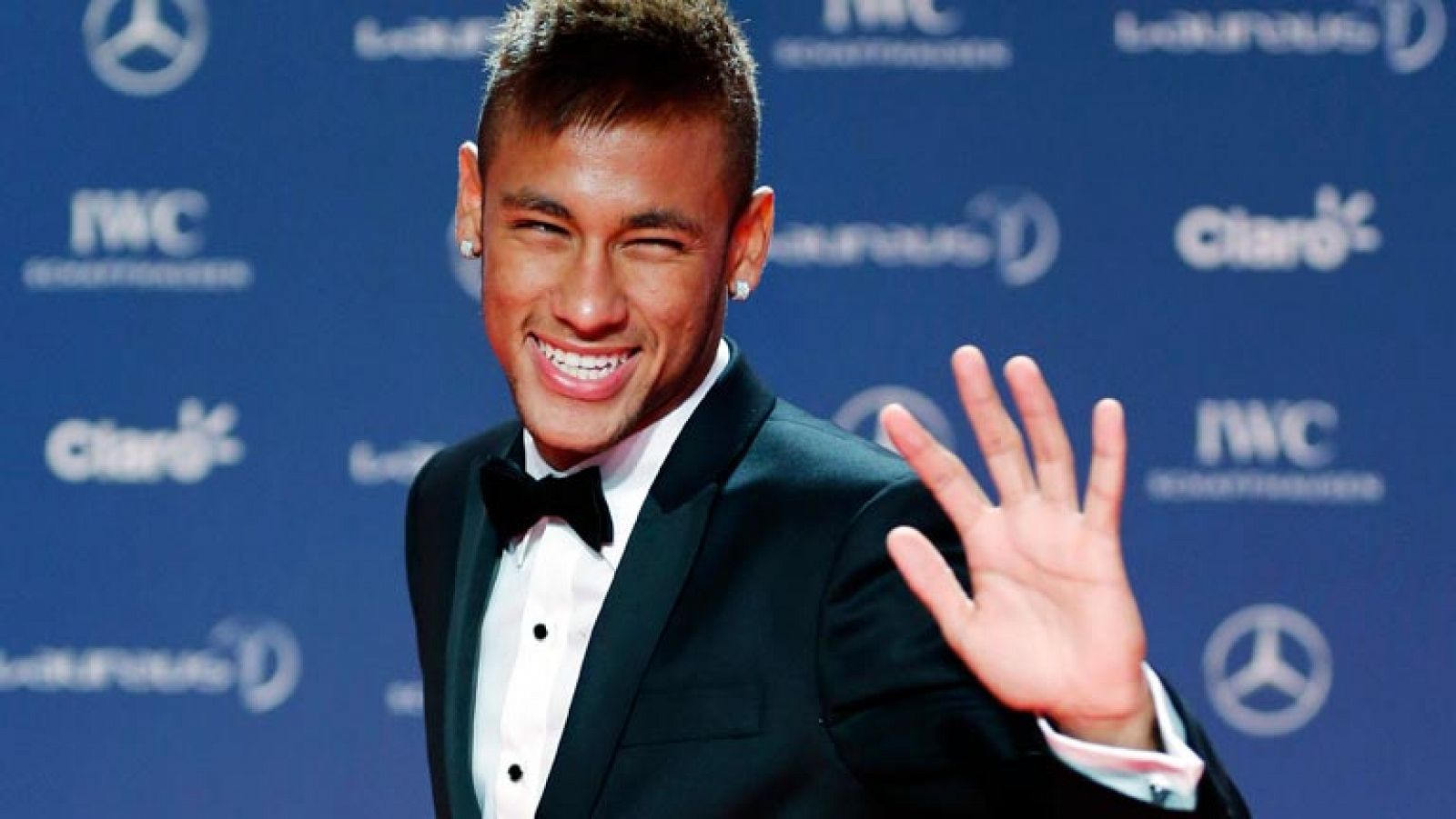 Telediario 1: Neymar, al Barça por 50 millones | RTVE Play