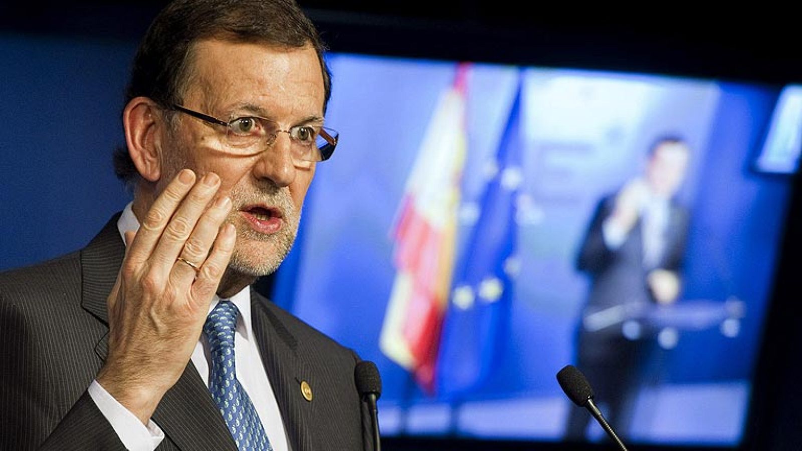 Rajoy busca este lunes la unión de sus barones para pactar el déficit de las comunidades - Los desayunos | Ver