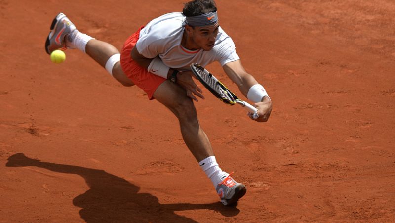 Nadal debuta con una trabajada victoria en Roland Garros 