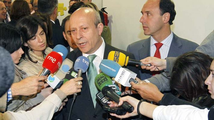 Telediario 1 - Wert y la reforma educativa