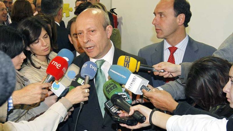 Wert dice que la propuesta para la reforma educativa no respeta competencias del Estado 