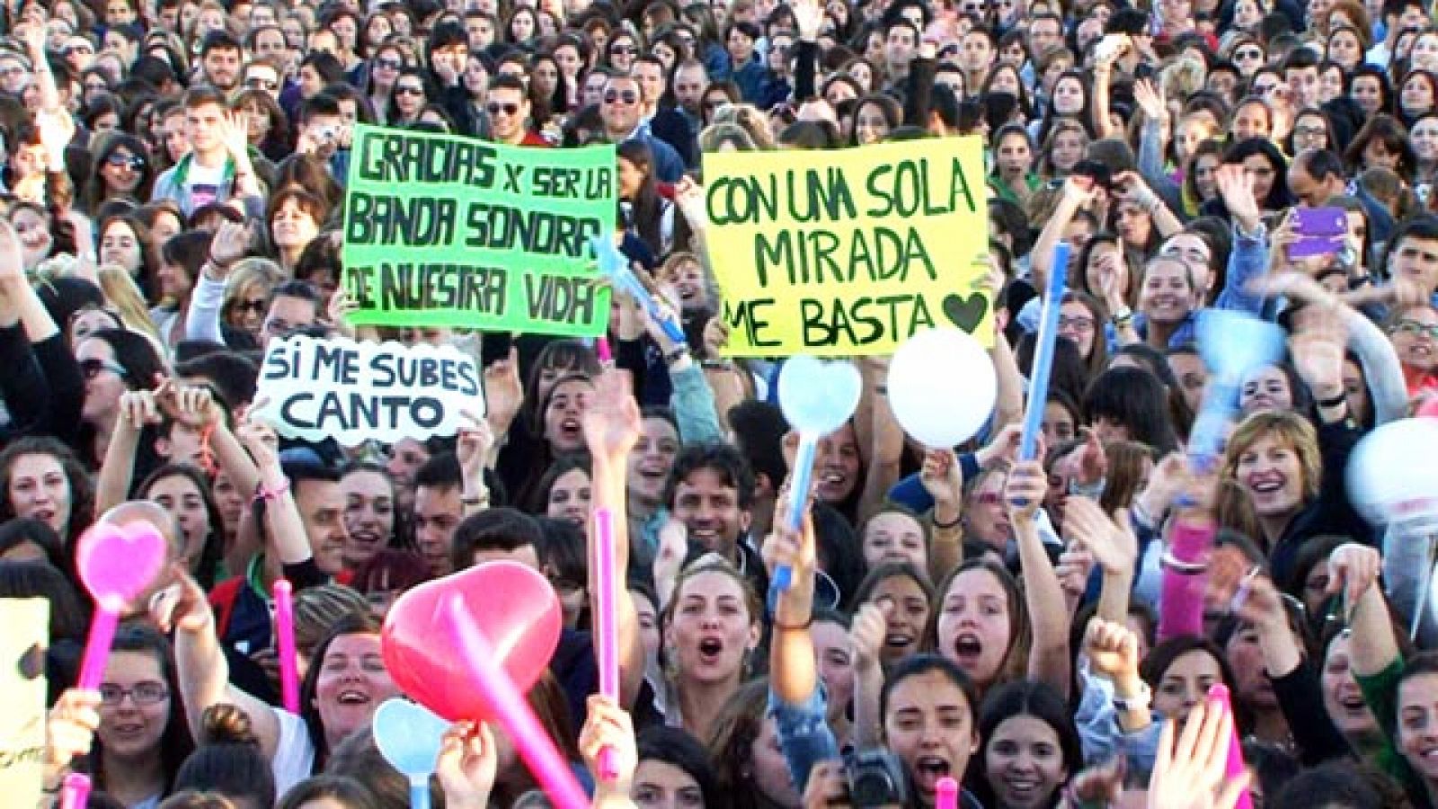 Comando Actualidad - Detrás de la fama - Las alocadas fans de One Direction