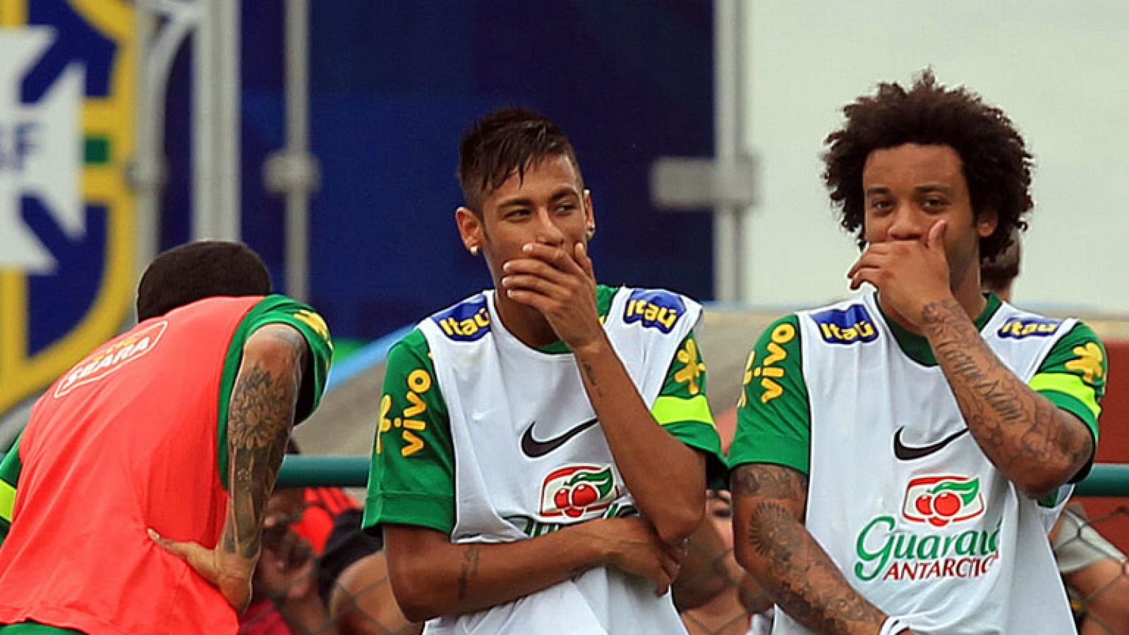 Neymar será presentado el lunes en el Camp Nou