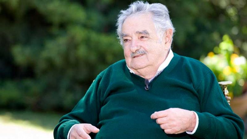  Los desayunos de TVE - José Mujica, presidente de Uruguay - ver ahora