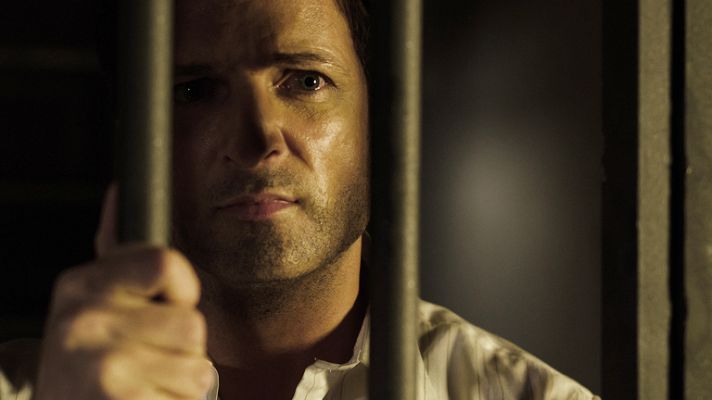 Gran Reserva. El origen - Luis sospechoso de asesinato