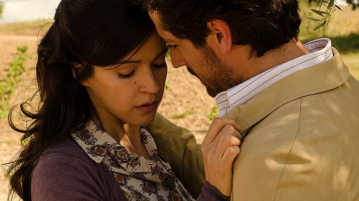 Gran Reserva. El origen - Sofía no se quiere acostar con Adol