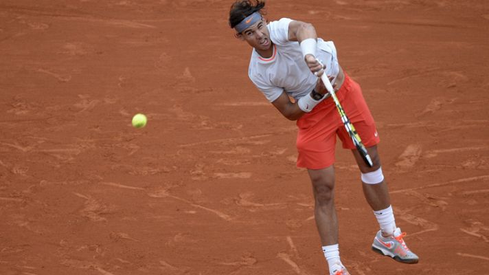 Telediario 1 - Rafa Nadal, crítico con Roland Garros