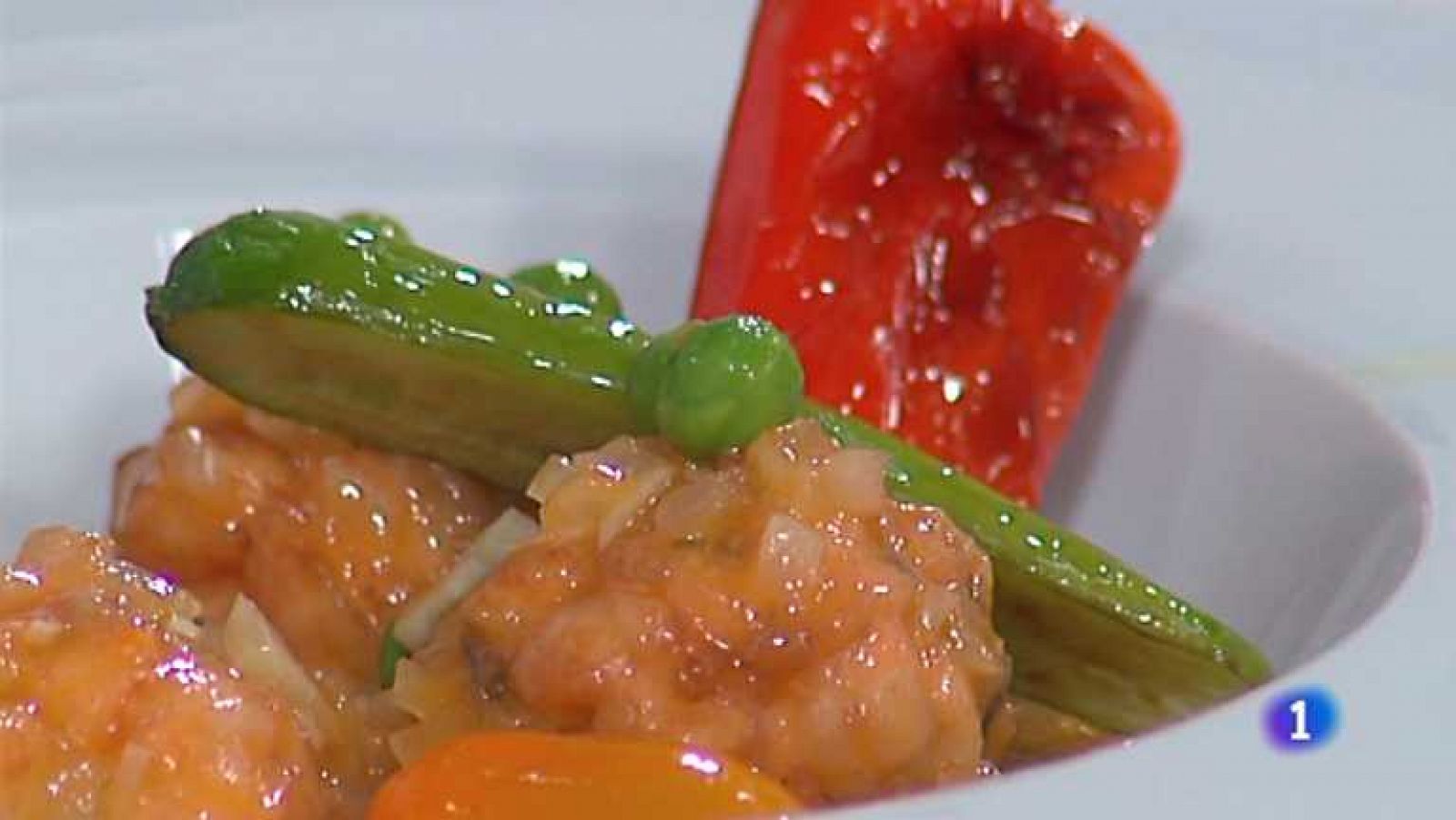 Cocina con Sergio - Albóndigas de salmón en salsa con menestra
