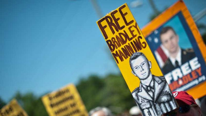 Comienza el juicio por Manning, acusado de la mayor filtración de documentos en la historia de Estados Unidos