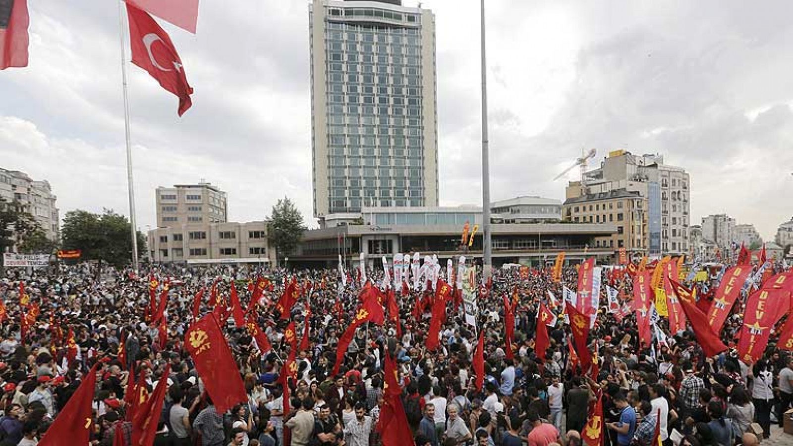 Telediario 1: Protestas en Turquía | RTVE Play