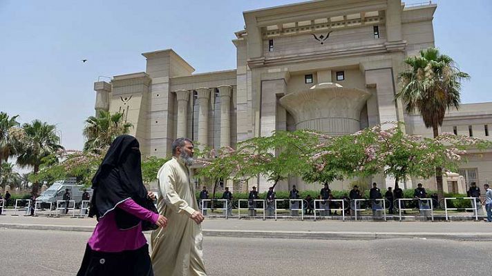 Informativo 24h - Revés de la justicia a Morsi