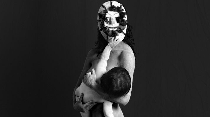 Atención obras - Isabel Muñoz, entre 'Eros y ritos'