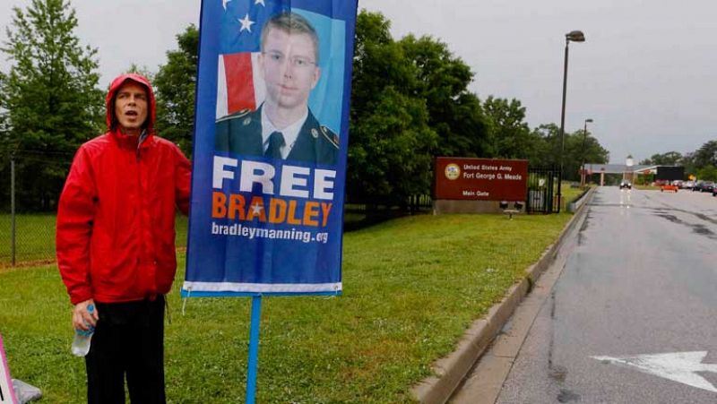 Comienza en juicio contra el soldado que filtro la información de Wikileaks