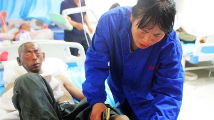 Telediario 1 - Tragedia en una fábrica china