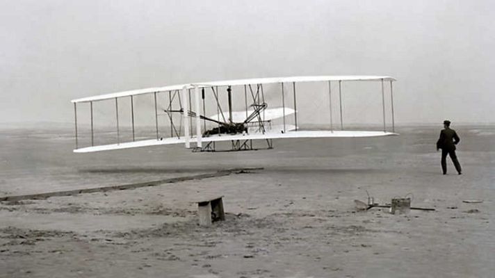 Documenta2 - El primer vuelo