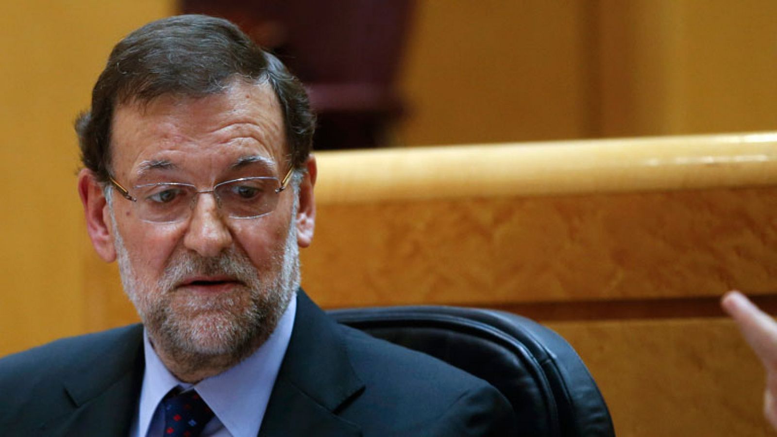 Telediario 1: Rajoy viaja a Bruselas a explicar su plan económico | RTVE Play